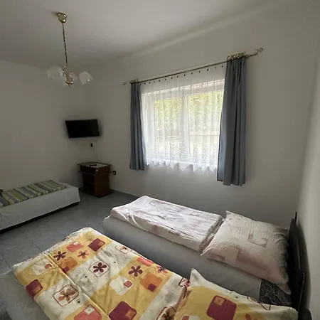 Апартаменты Hatso Udvar Kucko *