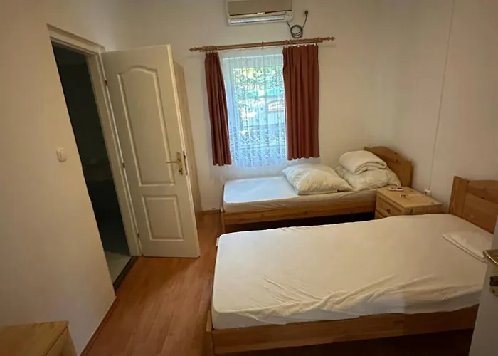 דירה Hatso Udvar Kucko Kunfeherto